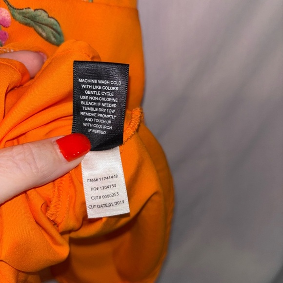 Torrid Orange Floral Elastic Back Top - Picture 4 of 7